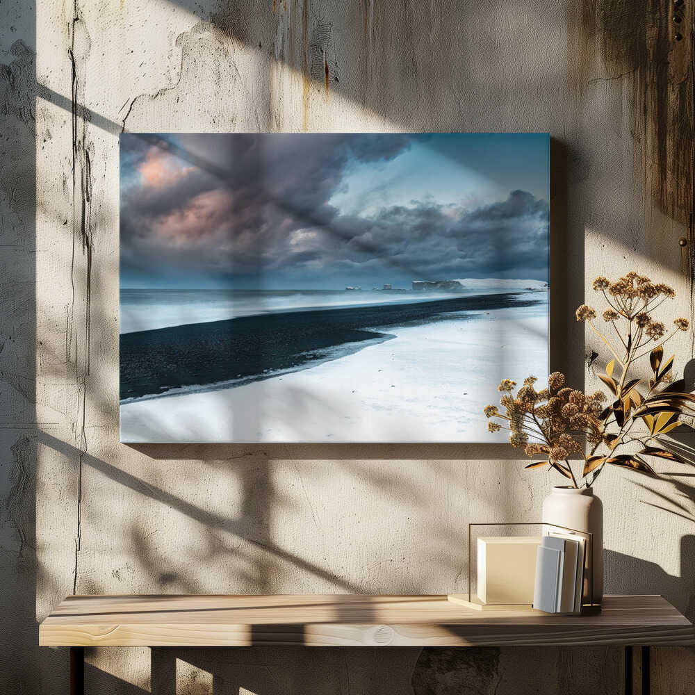 Approaching storm on Dyrhólaey