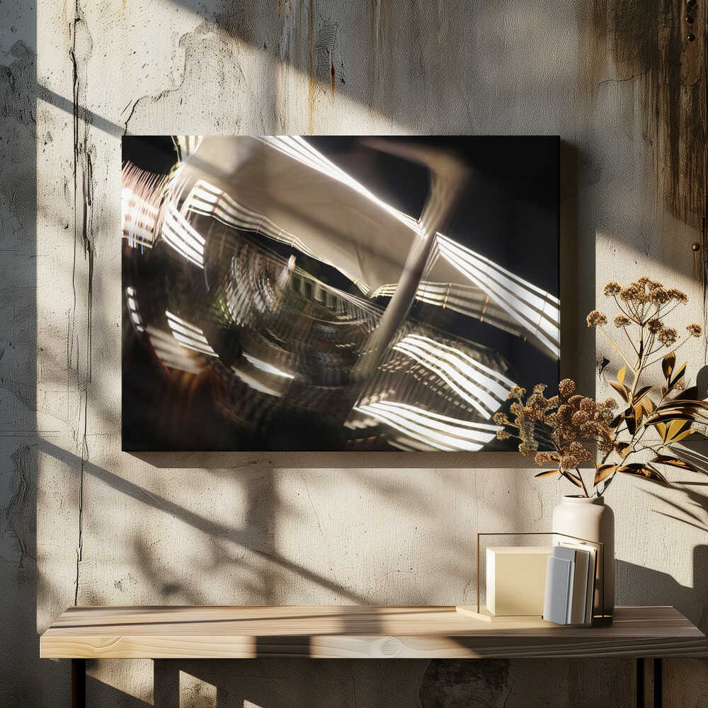 Whirling Luminescence