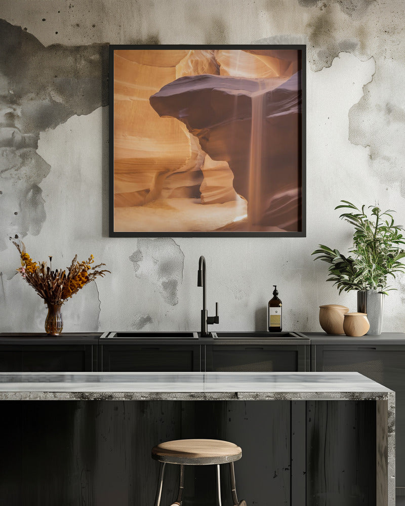 ANTELOPE CANYON Pouring Sand