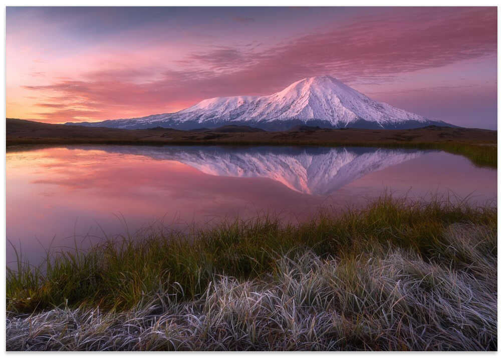Frosty morning at Tolbachik volcano...