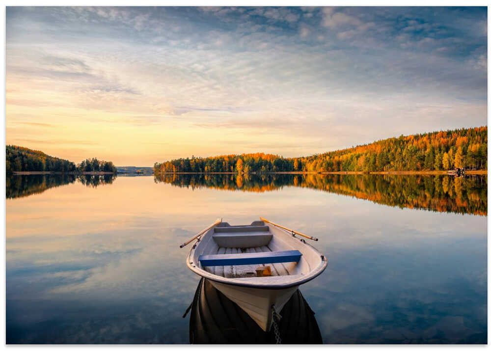 Evening at the autumn lake