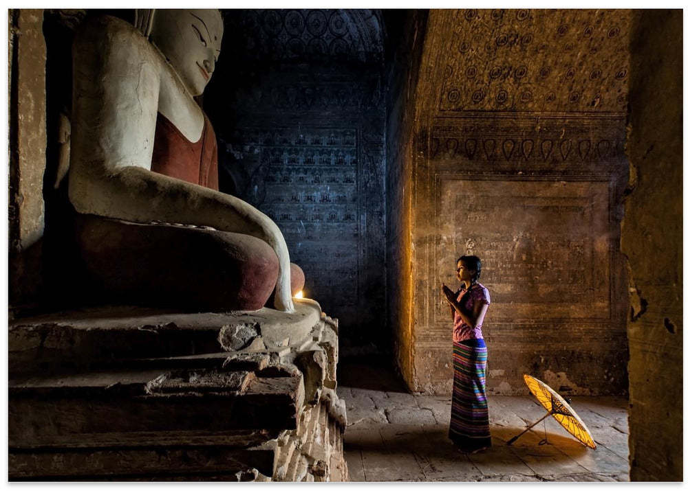 Young lady and umbrella in pagoda