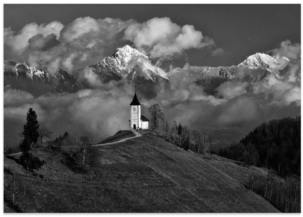 Surrouned by mountains