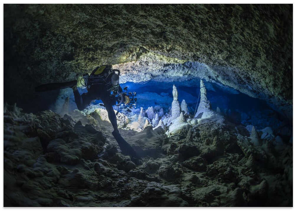 Scanning at 75 meters deep into a cave