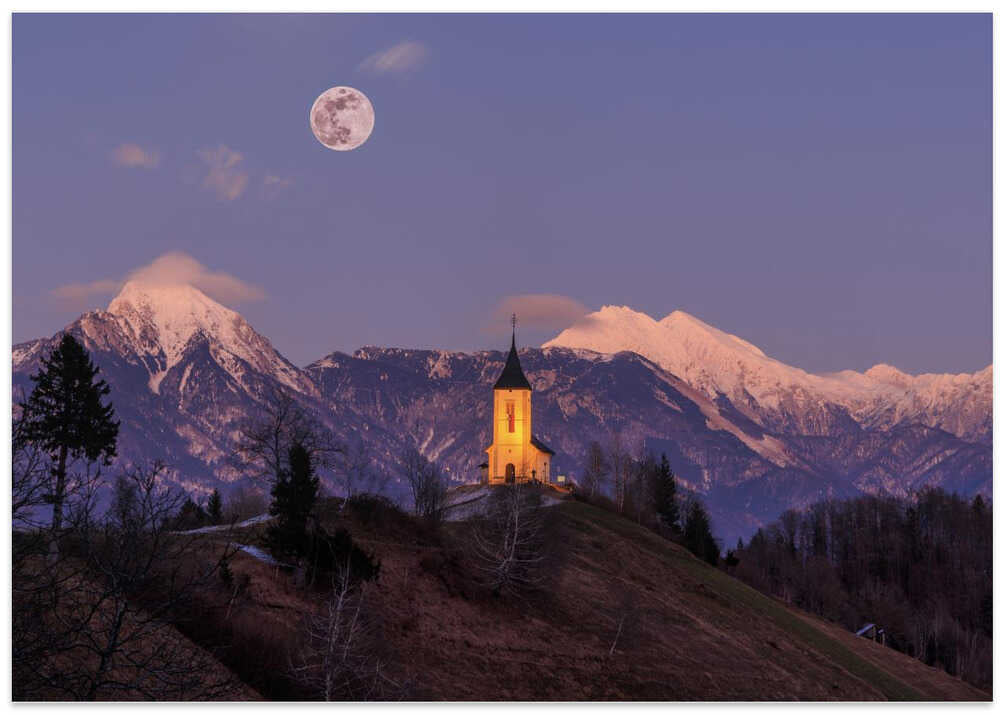 Jamnik's first Moon of the year