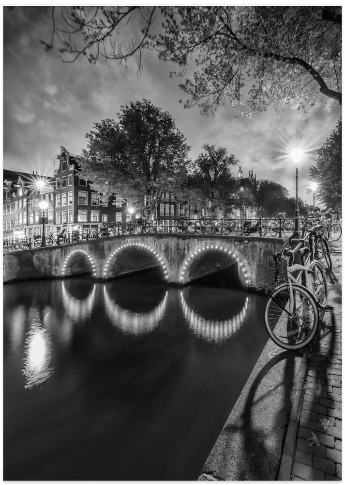 AMSTERDAM Idyllic nightscape from Keizersgracht - Monochrome