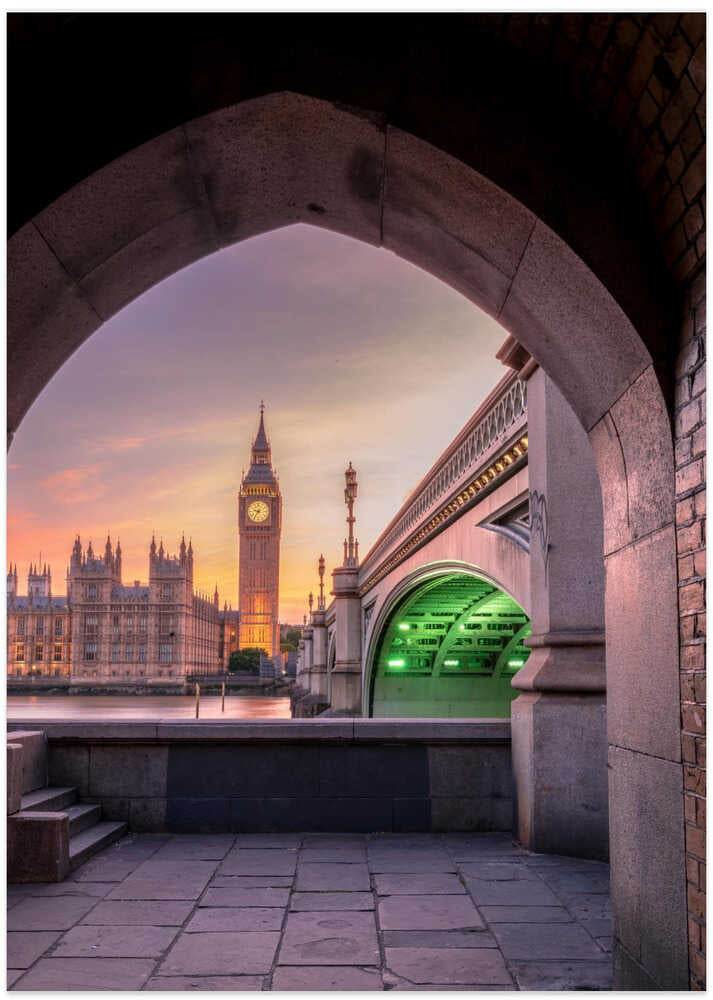 Classic London Sundown