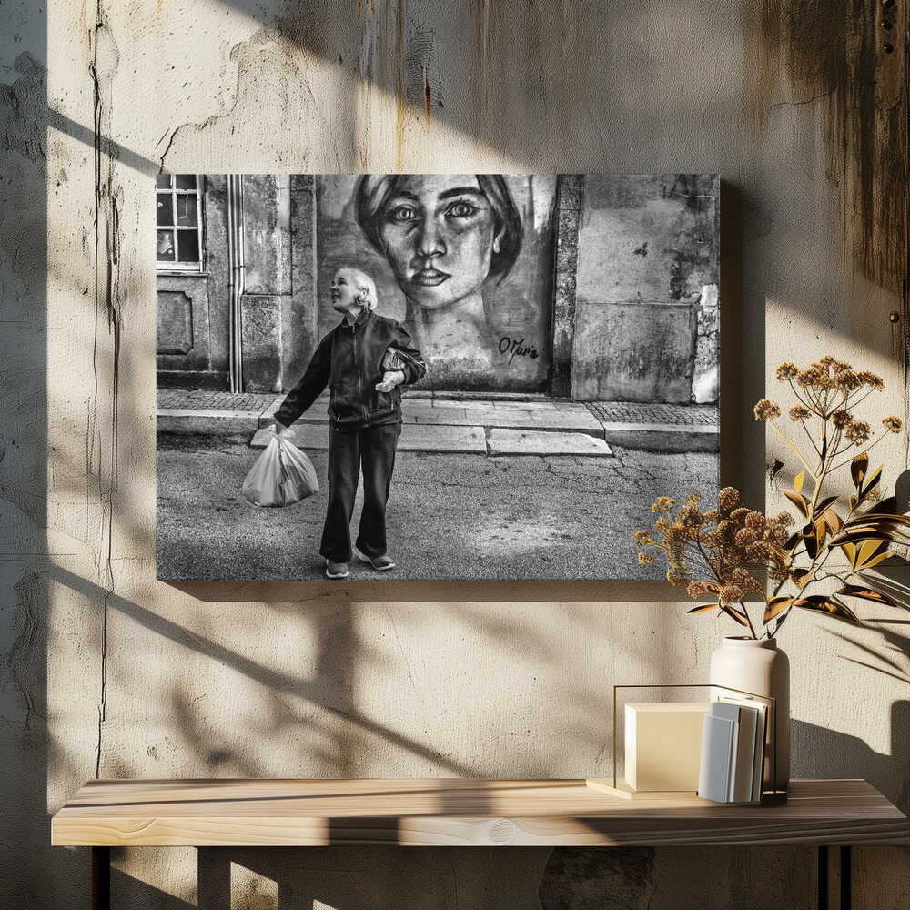 Dancing in the street of Porto