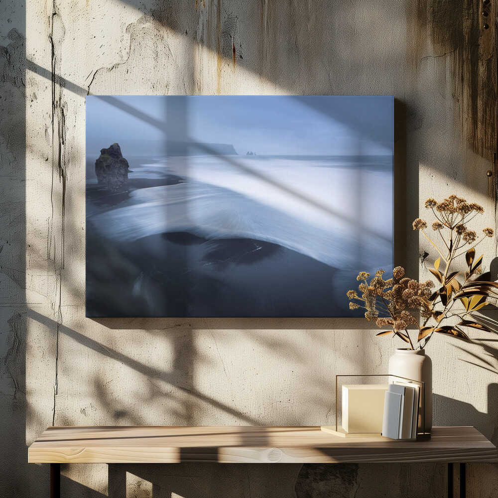 The black lava beach of Vik