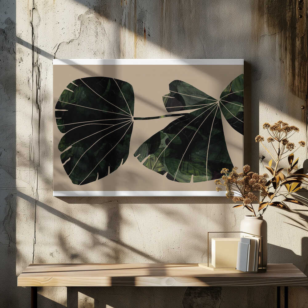 Lush Leaf: Graphic Plant Print No.1