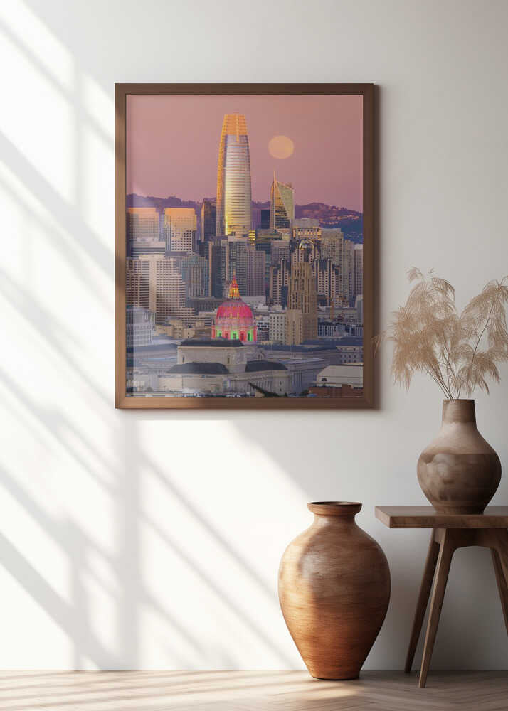 Full Moon And The City