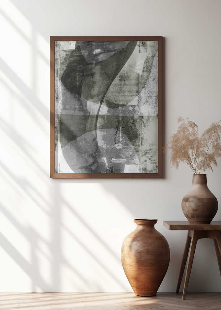 Echoes in Monochrome