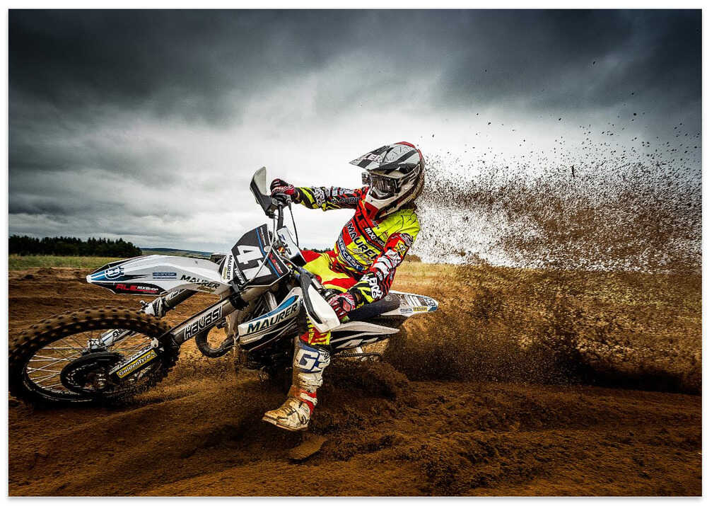 MOTOCROSS