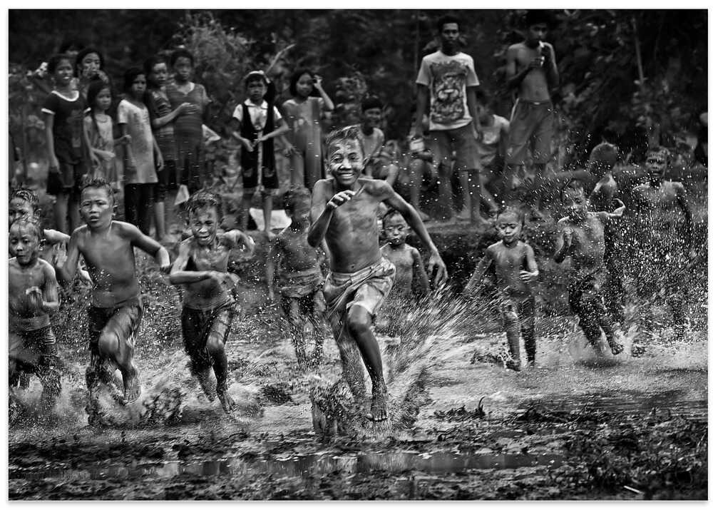 Balapan lari di lumpur