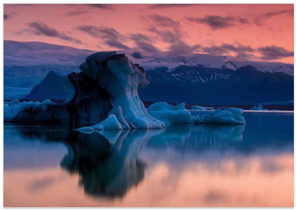 The Jökulsárlón is a large glacial lake in southeast Iceland