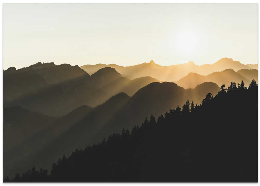 Sunset sun rays over the mountains