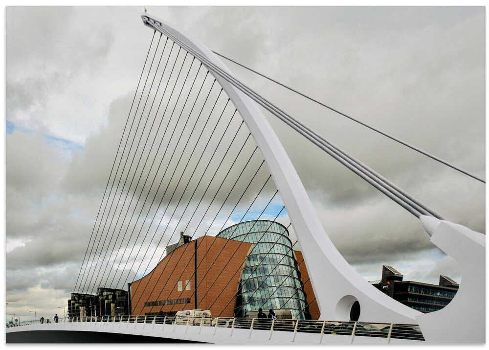 Samuel Bekett Bridge by Calatrava - Dublin Ireland