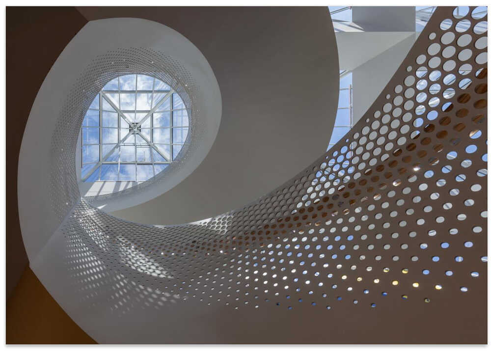 Irregular spiral and pyramidal skylight I
