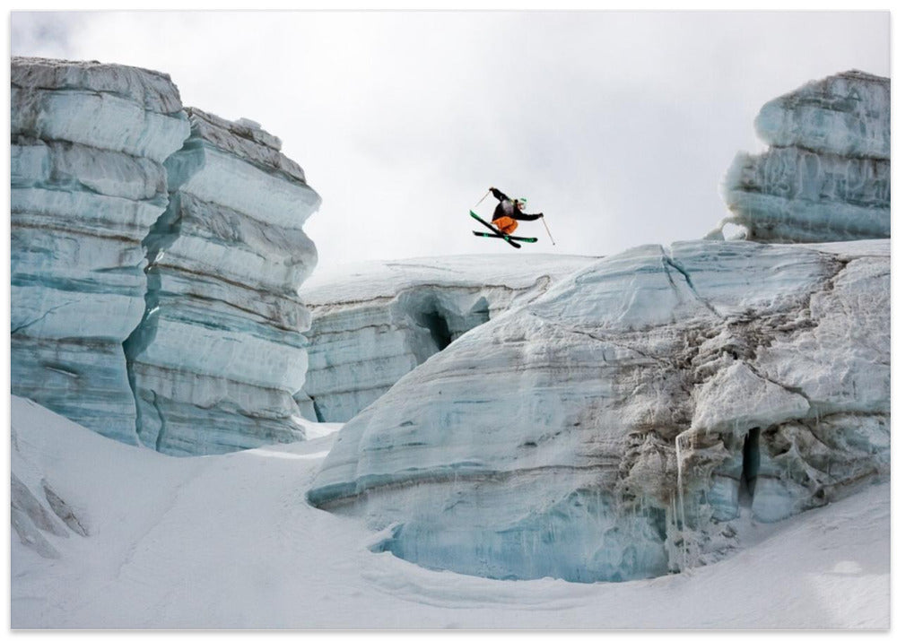 Candide Thovex out of nowhere into nowhere