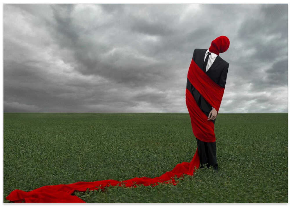 Dreams of loneliness